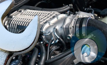 Ремонт системы охлаждения двигателя автомобиля в специализированном сервисном центре.